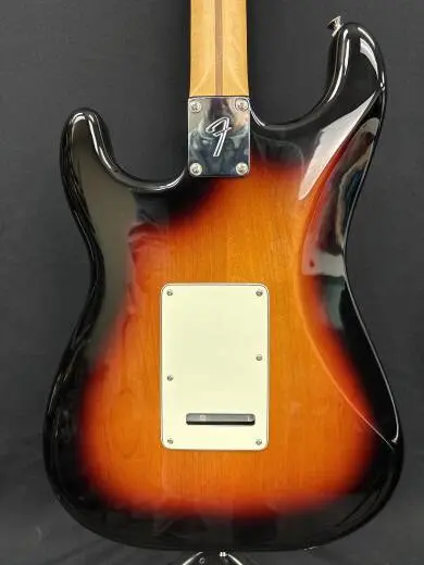 Fender - Player II Strat - 3-Tone Sunburst 2