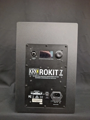 KRK - ROKIT 7 2