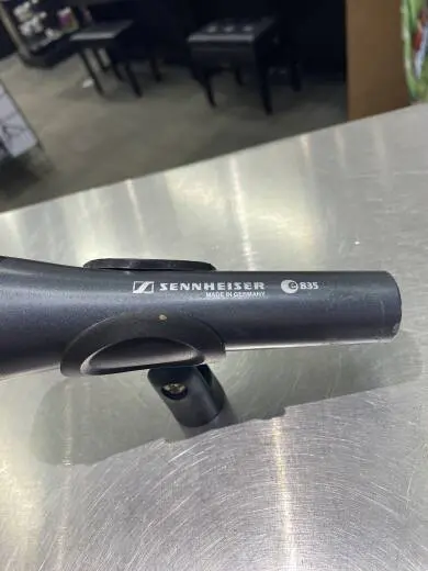 Sennheiser - E835 2