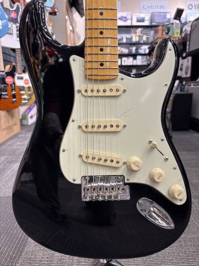 Store Special Product - Fender - American Pro II Stratocaster