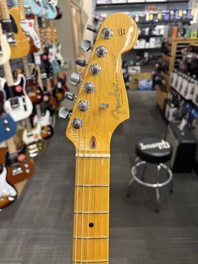 Store Special Product - Fender - American Pro II Stratocaster