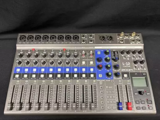 Zoom - LIVETRAK L-12