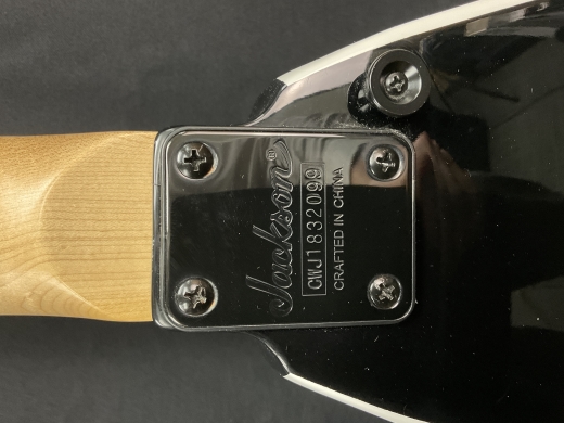 Jackson Guitars - 291-0126-572 7