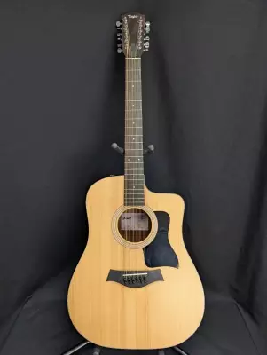 Taylor Guitars - 150CE