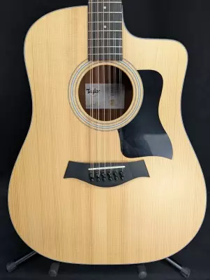 Taylor Guitars - 150CE 2