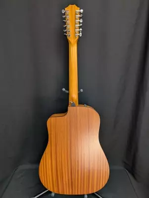 Taylor Guitars - 150CE 5