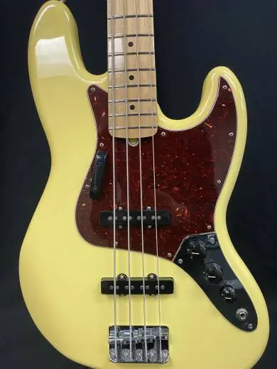 Store Special Product - Fender - 014-9902-534