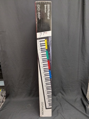 Roland　GO-88P Roland GO-88P 88-Key Portable Digital Piano W/Bluetooth Speakers