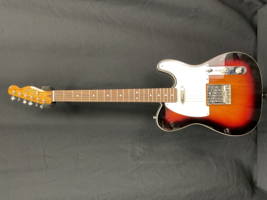 Squier Classic Vibe '60s Custom Telecaster With Laurel Fingerboard