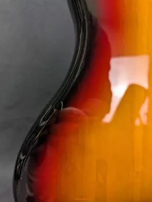Squier - Affinity Jazz Bass - 3-Tone Sunburst 2