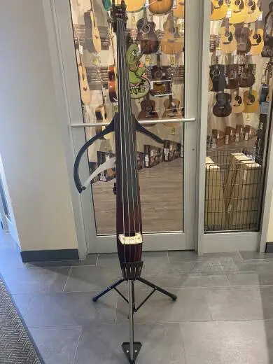Store Special Product - Yamaha - SLB200