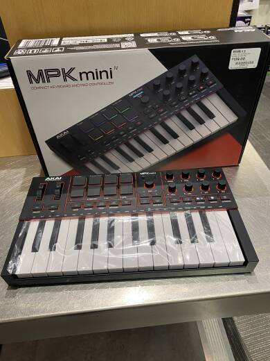 DTM・DAW AKAI MPK mini Special Edition Black Akai MPK Mini Mk3 Portable USB MIDI Keyboard Controller - Black