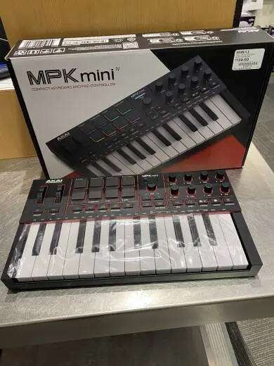 Akai - MPKMINI IV B