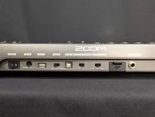 Store Special Product - Zoom - LIVETRAK L-12