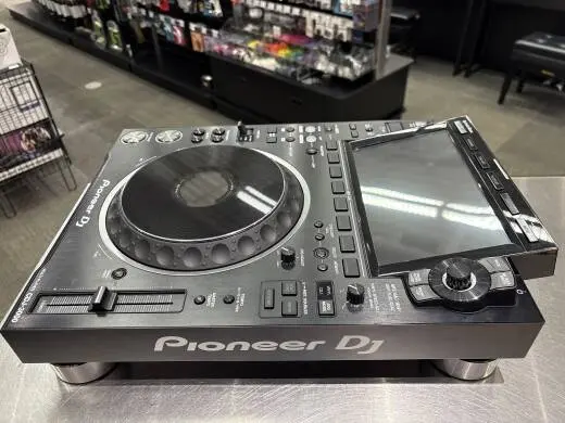 Pioneer DJ - CDJ-3000 2