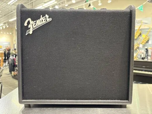 Fender - Mustang LT25