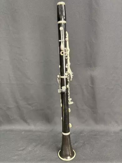 Bundy Clarinet Outfit 2