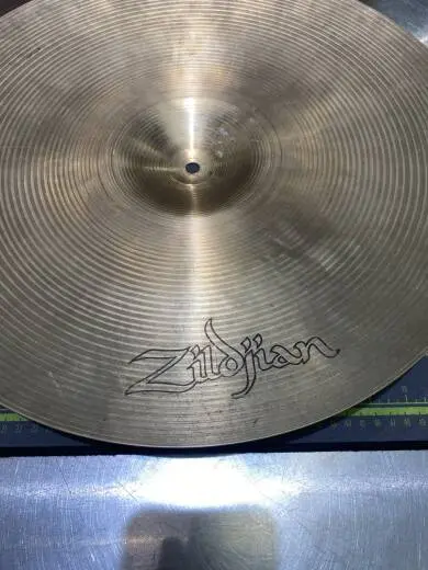 ZILDJAN 19