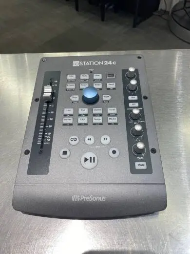 PreSonus - ioSTATION 24C