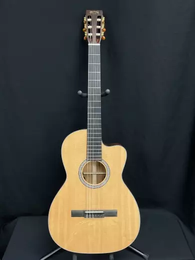 Martin Guitars - 000C12-16E Classical Guitar