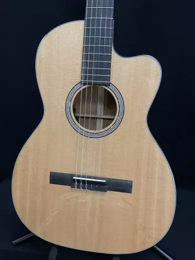 Martin Guitars - 000C12-16E Classical Guitar 2