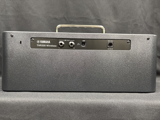 Store Special Product - Yamaha - THR30