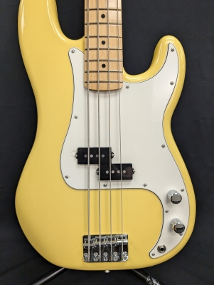 Gear Hunter | Fender - Player P Bass Buttercream