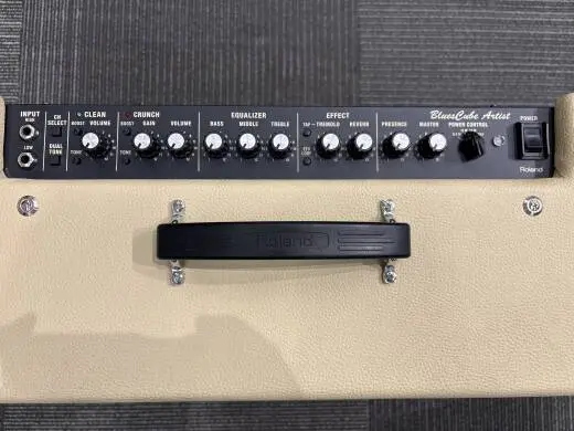Roland - Blues Cube Artist 2