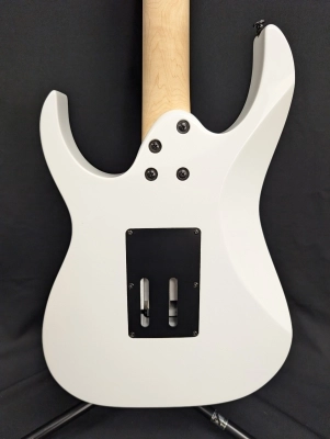 Ibanez - RG White 3