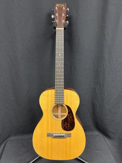Store Special Product - Martin Guitars - 0-18