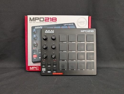 Akai MPD218 Pad Control Unit | Long & McQuade