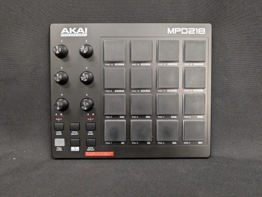 Store Special Product - Akai - MPD218