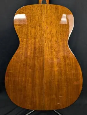 Martin Guitars - 0-18 2