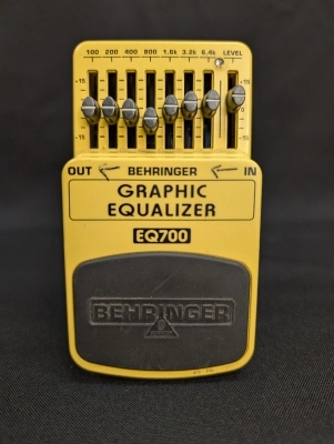 Behringer - EQ700