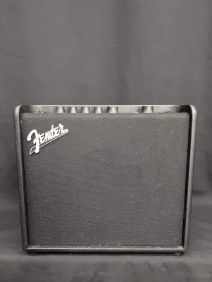 Fender - Mustang LT25