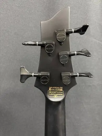 Schecter Stiletto Stealth 5 - Black 2