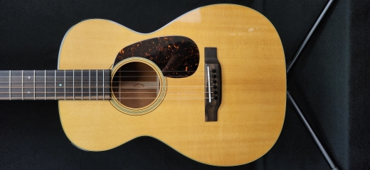 Martin Guitars - 0-18 2