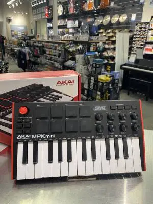 Akai - MPK MINI 2