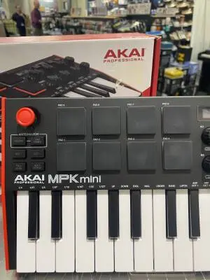 Akai - MPK MINI 2