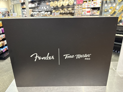 Store Special Product - Fender - Tone Master Pro