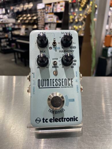 TC Electronic Quintessence Harmonizer Pedal