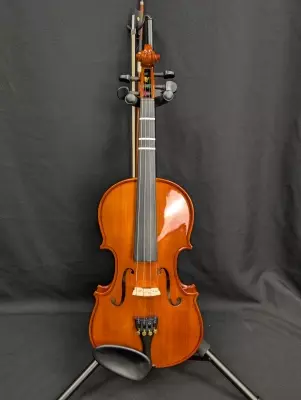 Stentor - ST1018 4/4 Violin Outfit 2