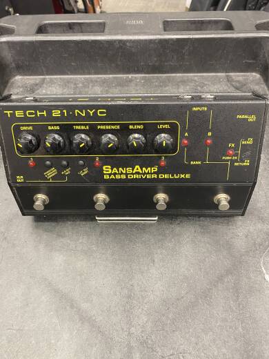 Tech 21 Bass Driver Deluxe | Long & McQuade