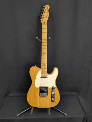 Fender AM Telecaster - Natural