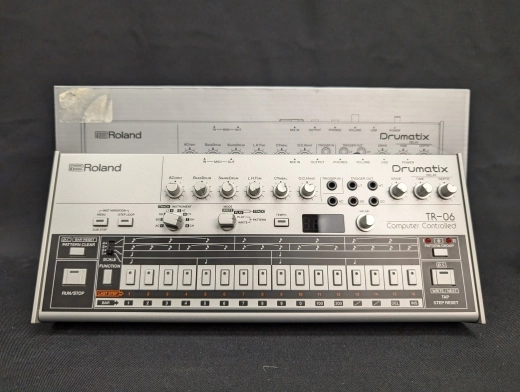 Roland - TR-06