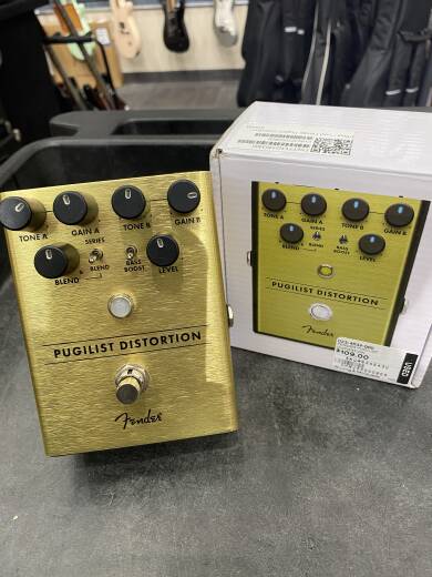 Fender Pugilist Distortion Pedal | Long & McQuade