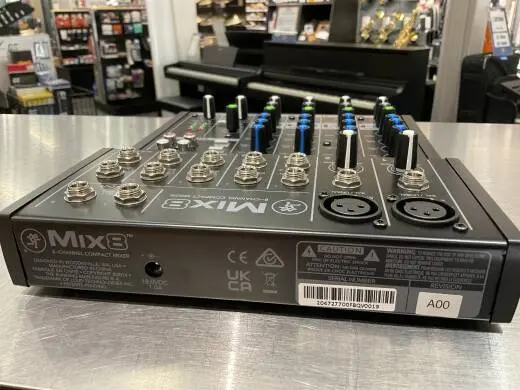 Mackie - MIX8 2