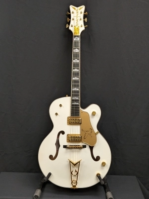 Gretsch - G6136 White Falcon