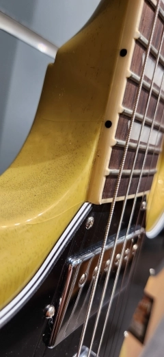 Gibson - SG Standard - TV Yellow 7