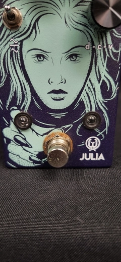 Walrus Audio - JULIA V2 2